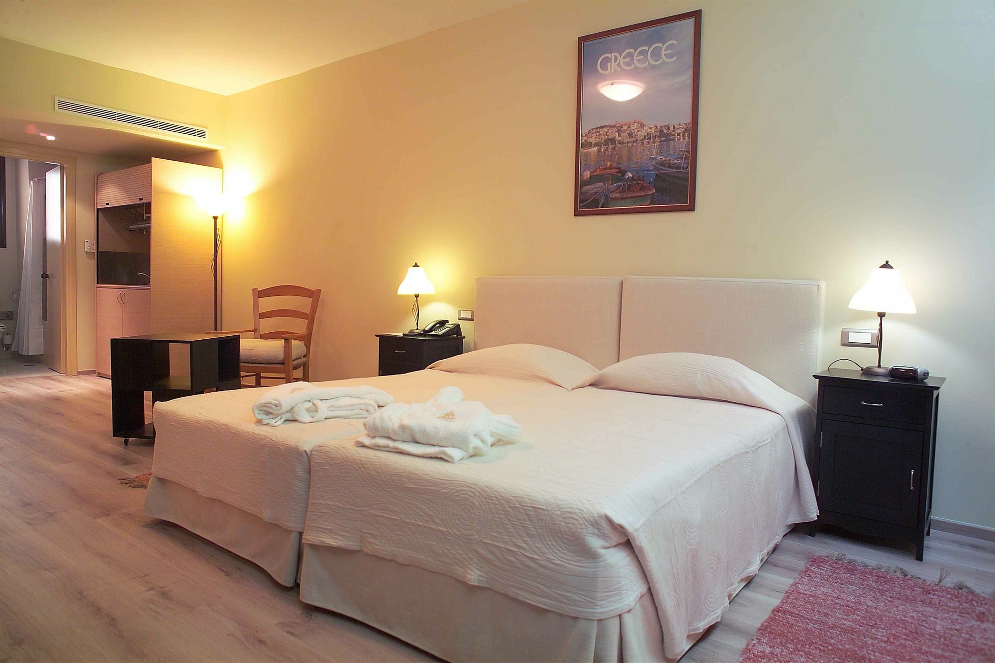 Efplias Hotel Apartments Piraeus Kamer foto